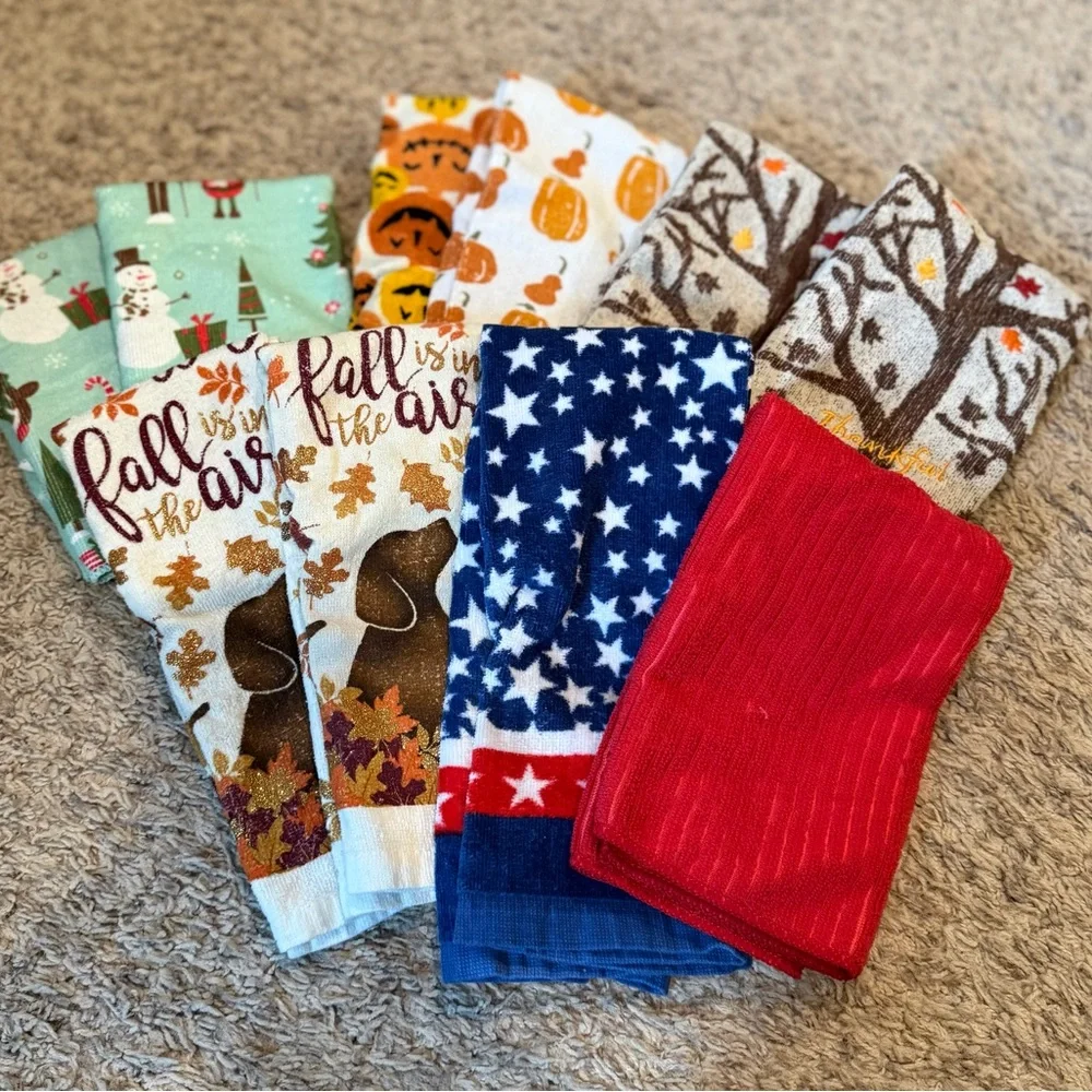 🎄🍂 Festive Holiday Hand Towels Set | 10-Piece Bundle | Kitchen or Bath Decor 🎃❄️